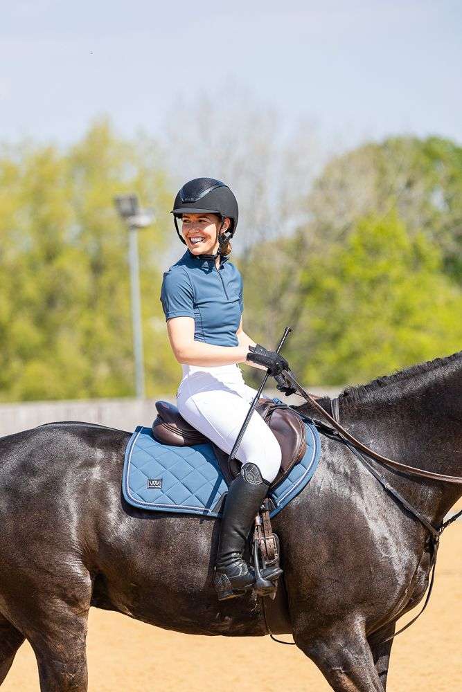 Woof Wear Vision Aura Close Contact Saddle Pad