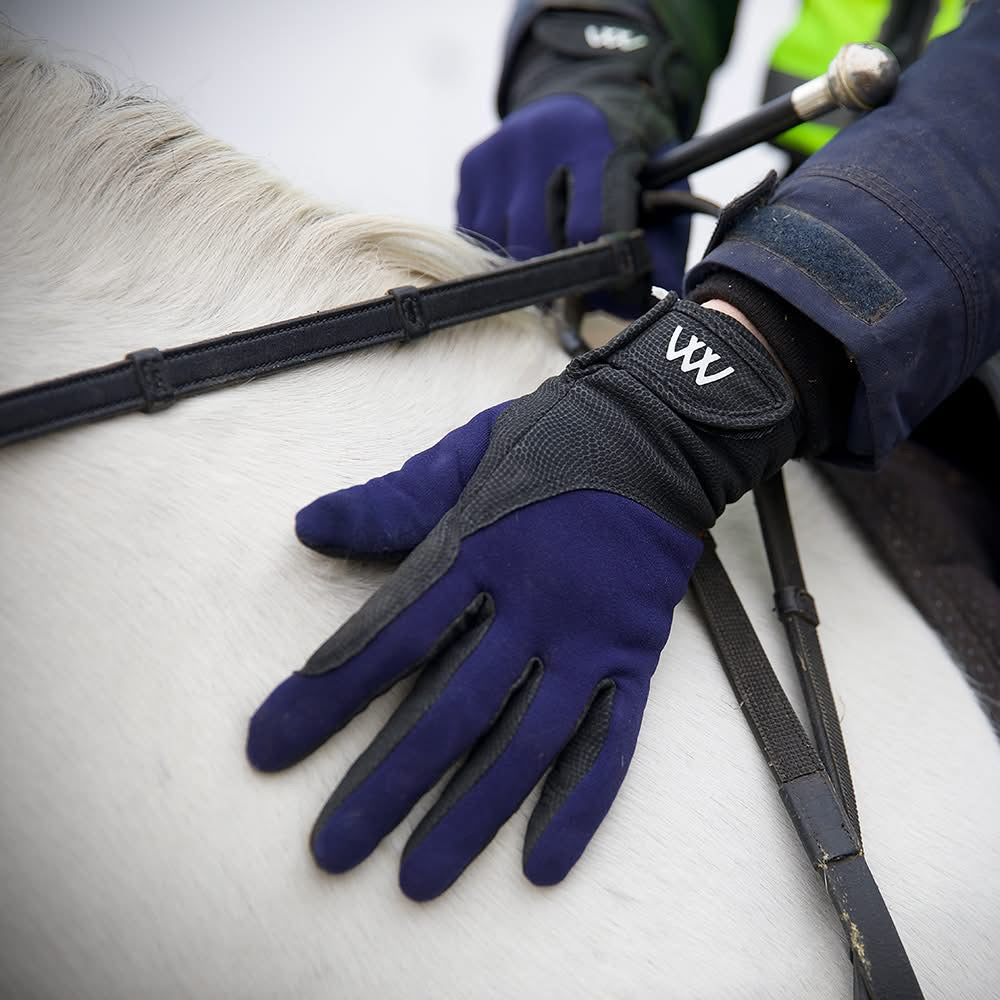 Woof Wear’s Precision Thermal Glove