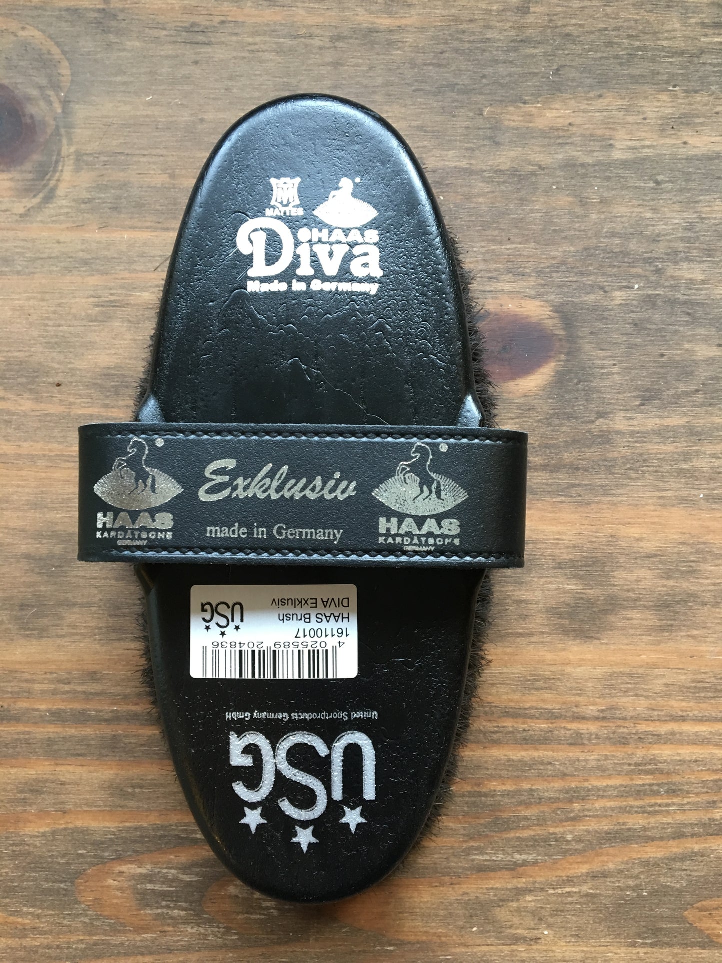 Haas Diva Exklusiv Brush - Top Of The Clops