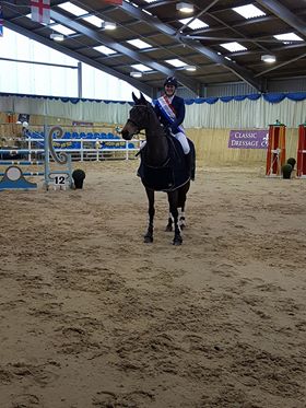 Brand Ambassador Interviews - find out more about Helen, her horses & show jumping tips