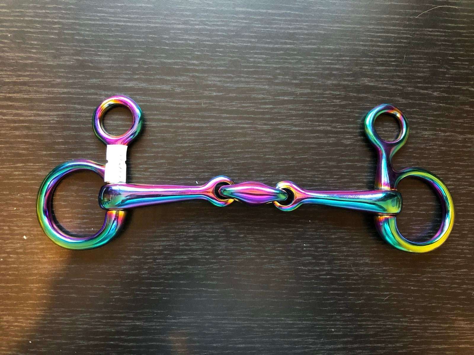 Rainbow 4.5” and 5.5” Hanging Cheek Bit