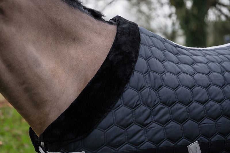 Rhinegold Michigan Hexagon Stable Rug Quilt