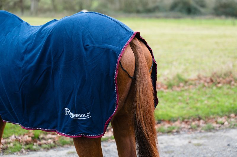 Rhinegold Comfey Collar Fleece Rug