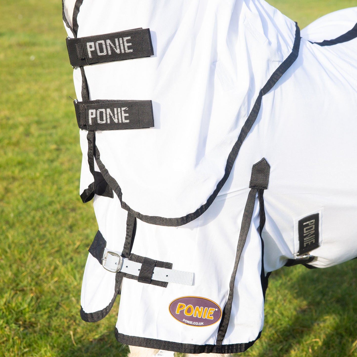 Gallop Ponie Dual Fly Rug & Neck Set