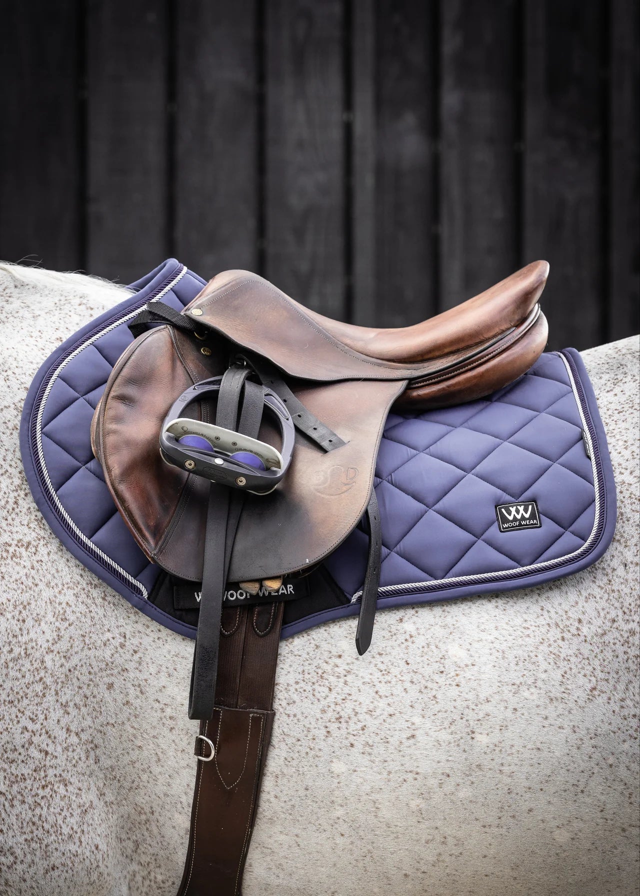 Woof Wear Vision Aura Close Contact Saddle Pad