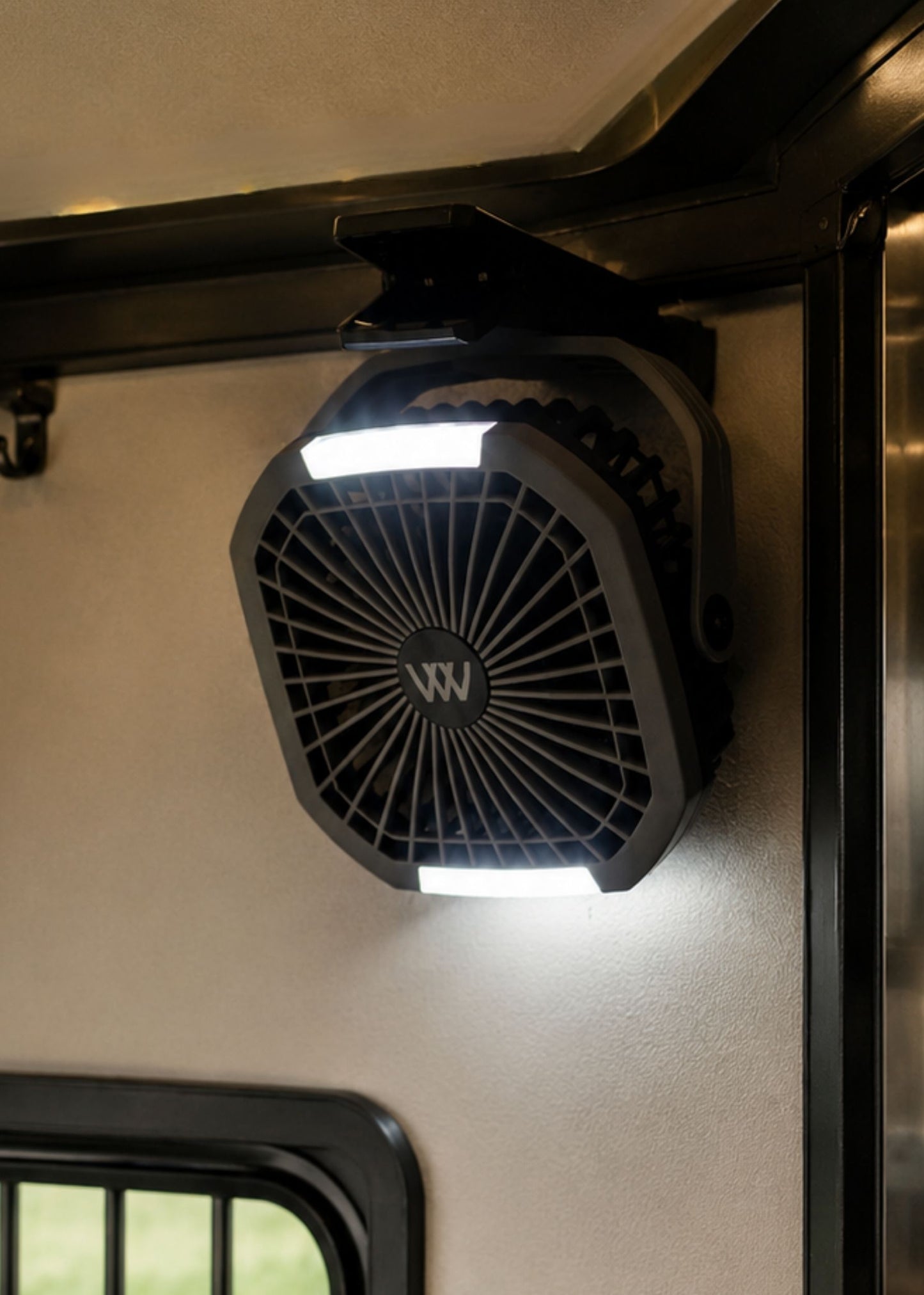 Woof Wear Multi Mount Fan