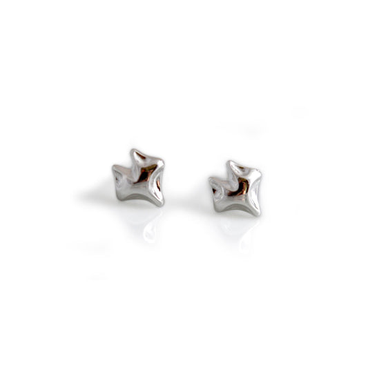 Hiho Silver Fox Stud Earrings