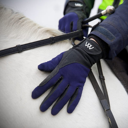Woof Wear’s Precision Thermal Glove