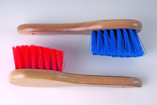 Harlequin Bucket Brush - Top Of The Clops
