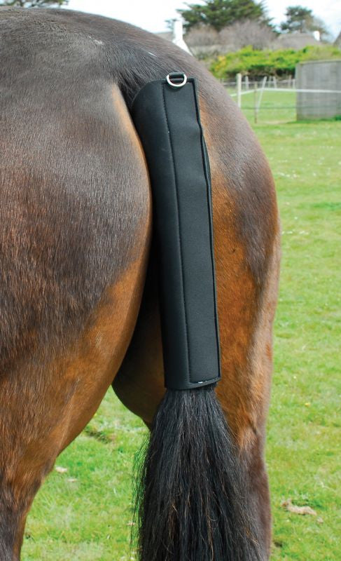 Rhinegold Neoprene Tailguard - Top Of The Clops