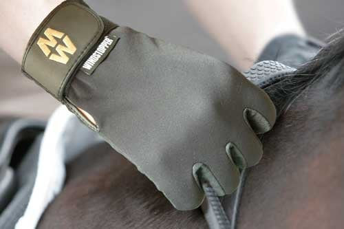 MacWet Climatec Short Cuff Gloves - Top Of The Clops