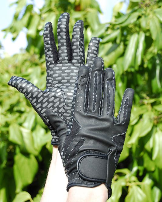 Rhinegold Silicone Grip Riding Gloves - Top Of The Clops